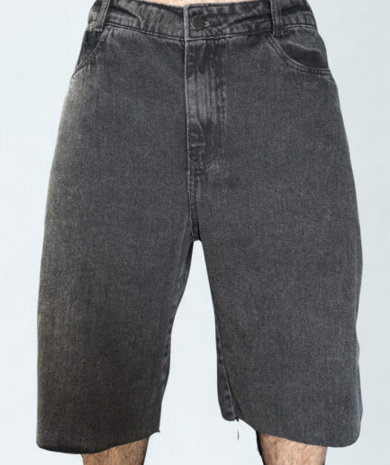 Bermuda Over Jeans